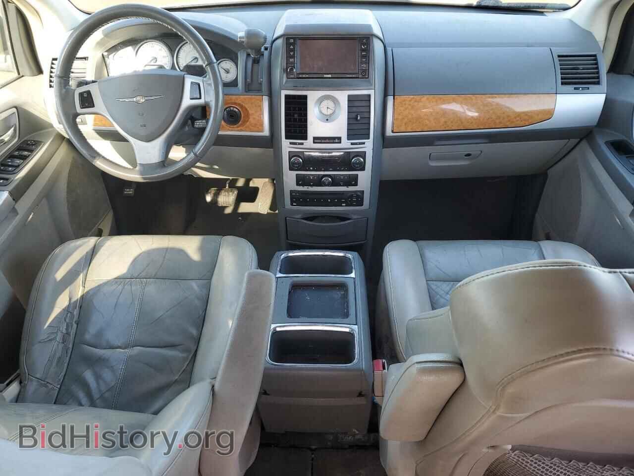 2010 CHRYSLER MINIVAN - VIN: 2A4RR7DX9AR438935 - Фото 8