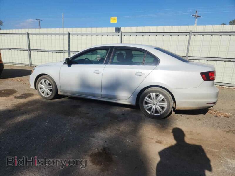 2017 Volkswagen JETTA (VIN 3VW2B7AJ4HM295340) — photo 2 of 12