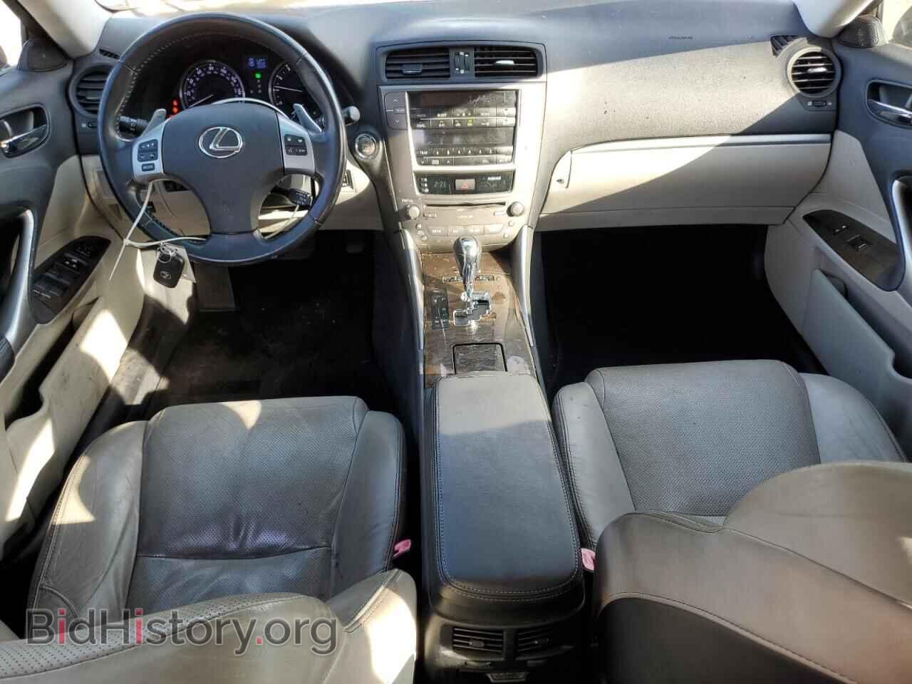 2011 LEXUS IS - VIN: JTHBF5C23B5138749 - Photo 8
