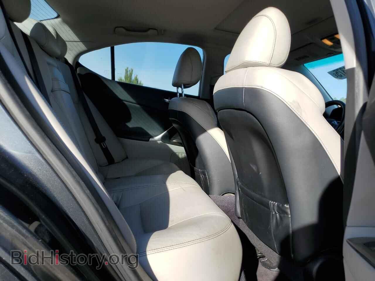 2011 LEXUS IS - VIN: JTHBF5C23B5138749 - Photo 10