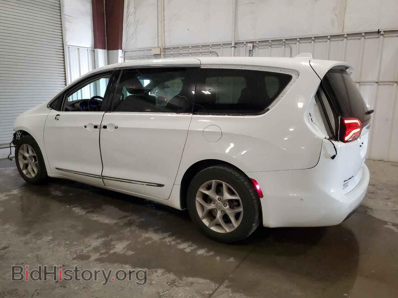 2018 CHRYSLER PACIFICA - VIN: 2C4RC1EG9JR350244 - Фото 2