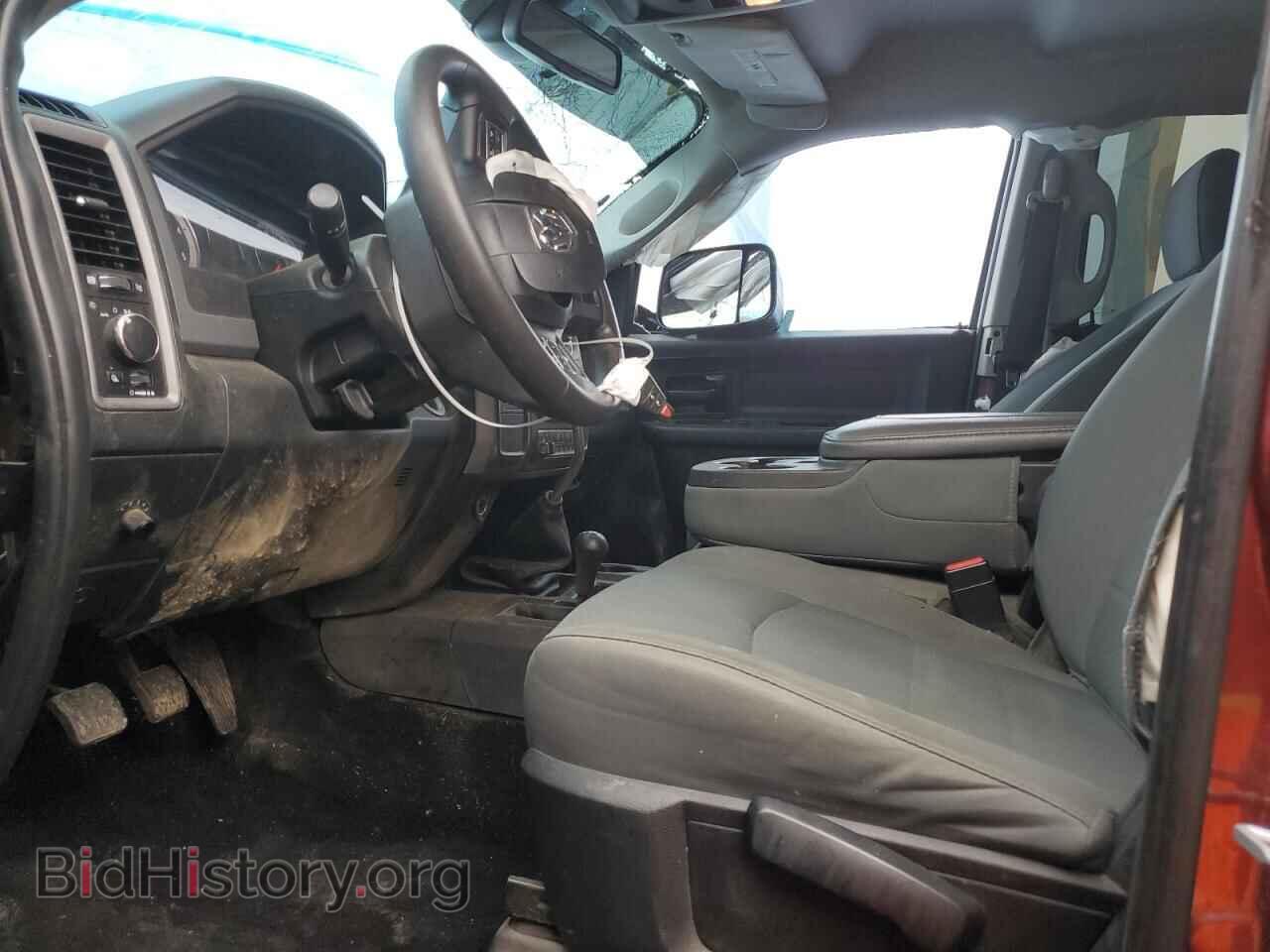 2016 RAM All Models - VIN: 3C6UR5CL3GG235502 - Photo 7