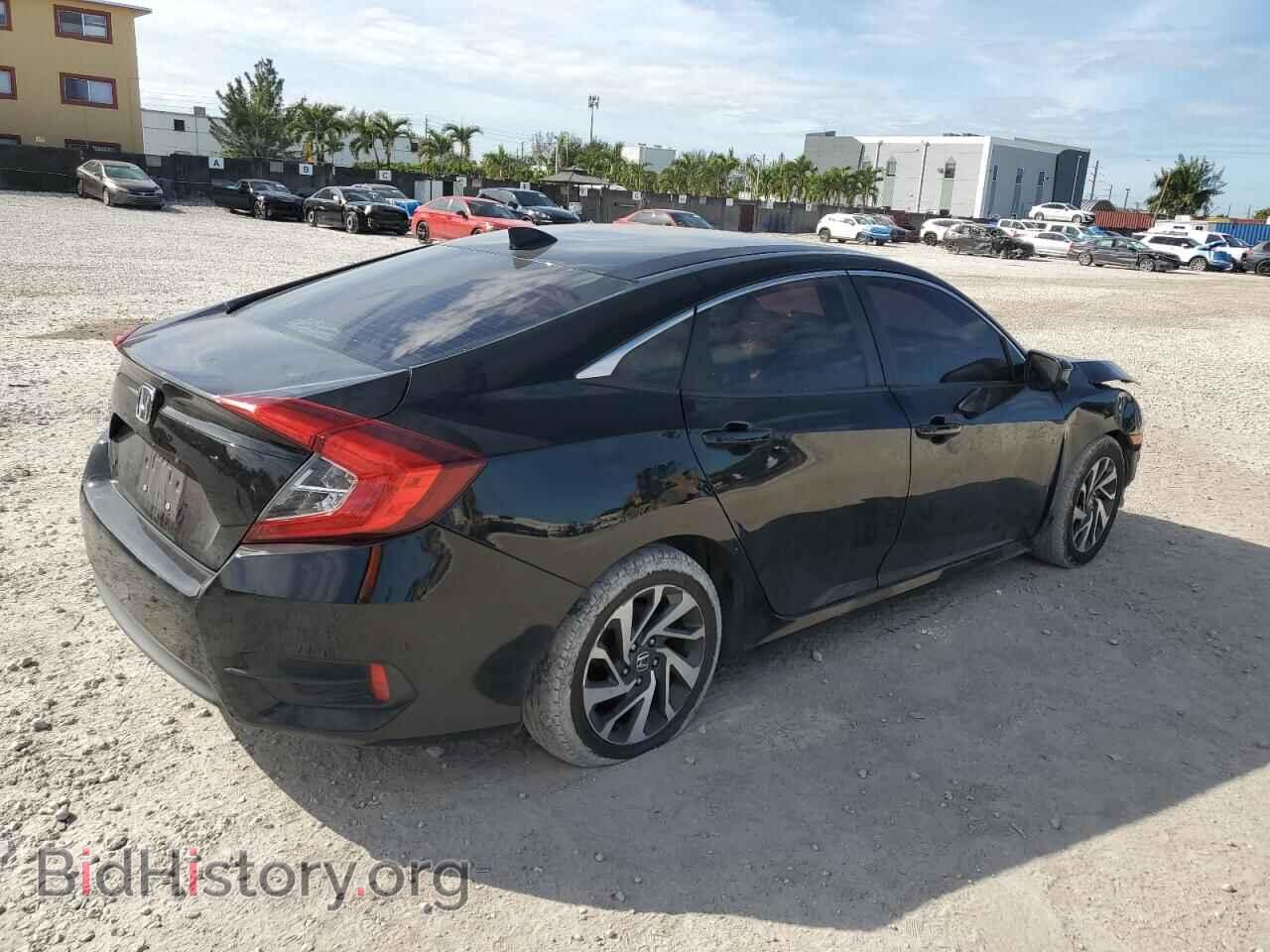 2018 HONDA CIVIC - VIN: 19XFC2F72JE038162 - Фото 3