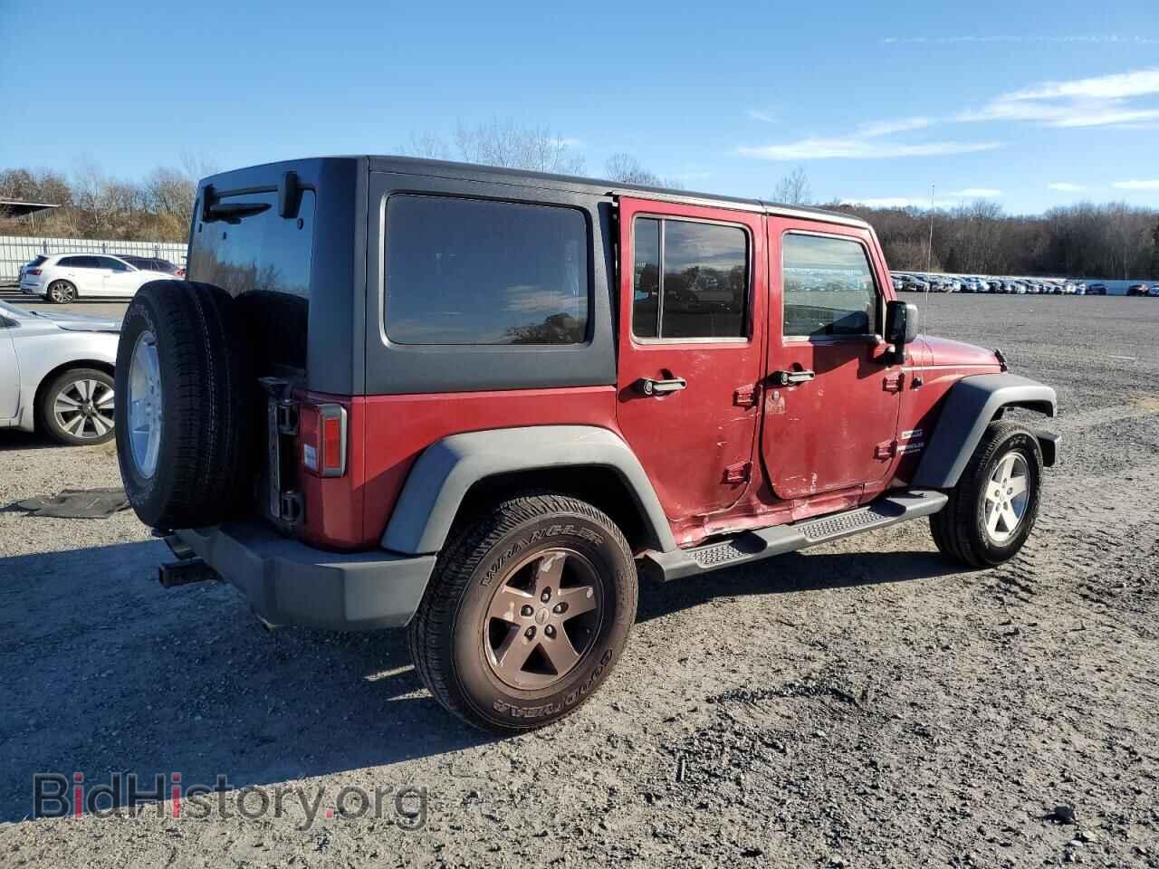 2011 JEEP WRANGLER - VIN: 1J4BA3H14BL597301 - Фото 3