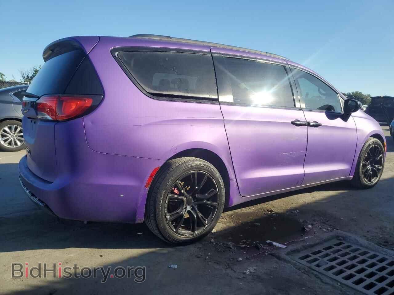 2017 CHRYSLER PACIFICA - VIN: 2C4RC1BG5HR528634 - Фото 3