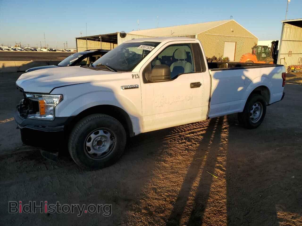 Photo 1FTMF1CB7KKD33788 - FORD All Models 2019