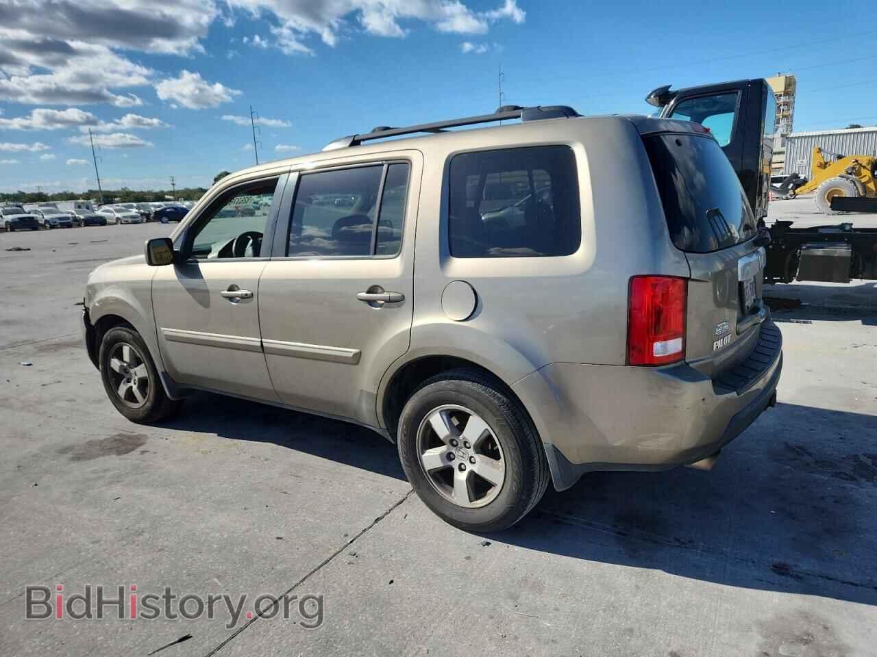 2011 HONDA PILOT - VIN: 5FNYF3H58BB033142 - Фото 2