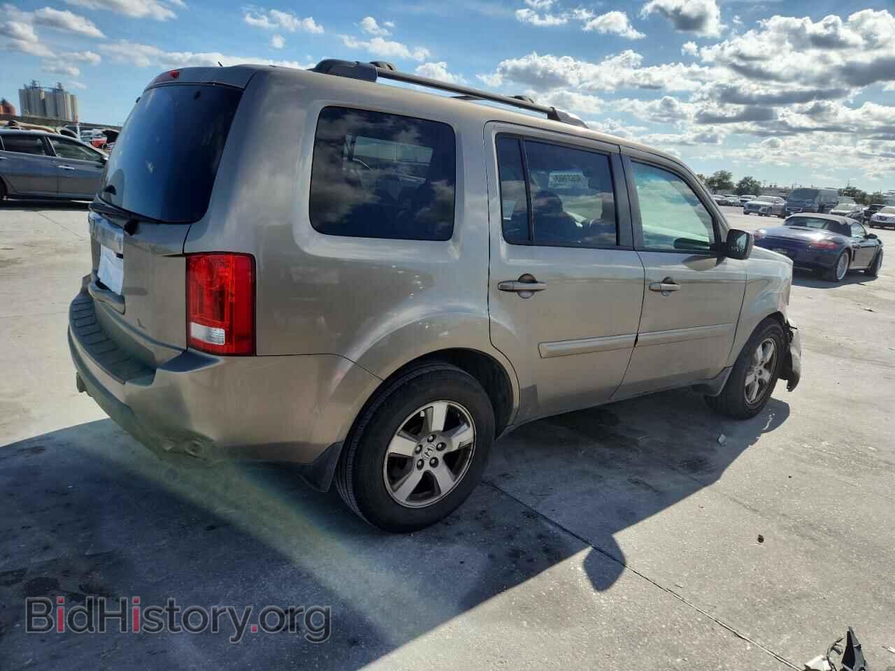 2011 HONDA PILOT - VIN: 5FNYF3H58BB033142 - Фото 3