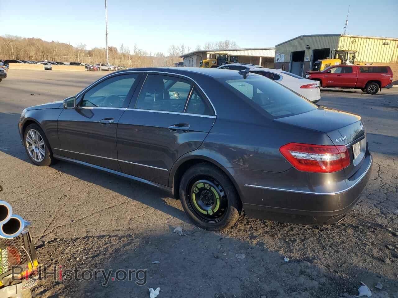 2013 MERCEDES-BENZ E-CLASS - VIN: WDDHF8JB1DA743501 - Фото 2