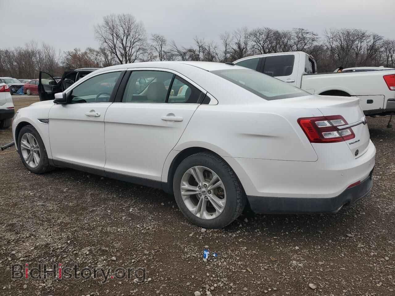 2013 FORD TAURUS - VIN: 1FAHP2E87DG121636 - Фото 2