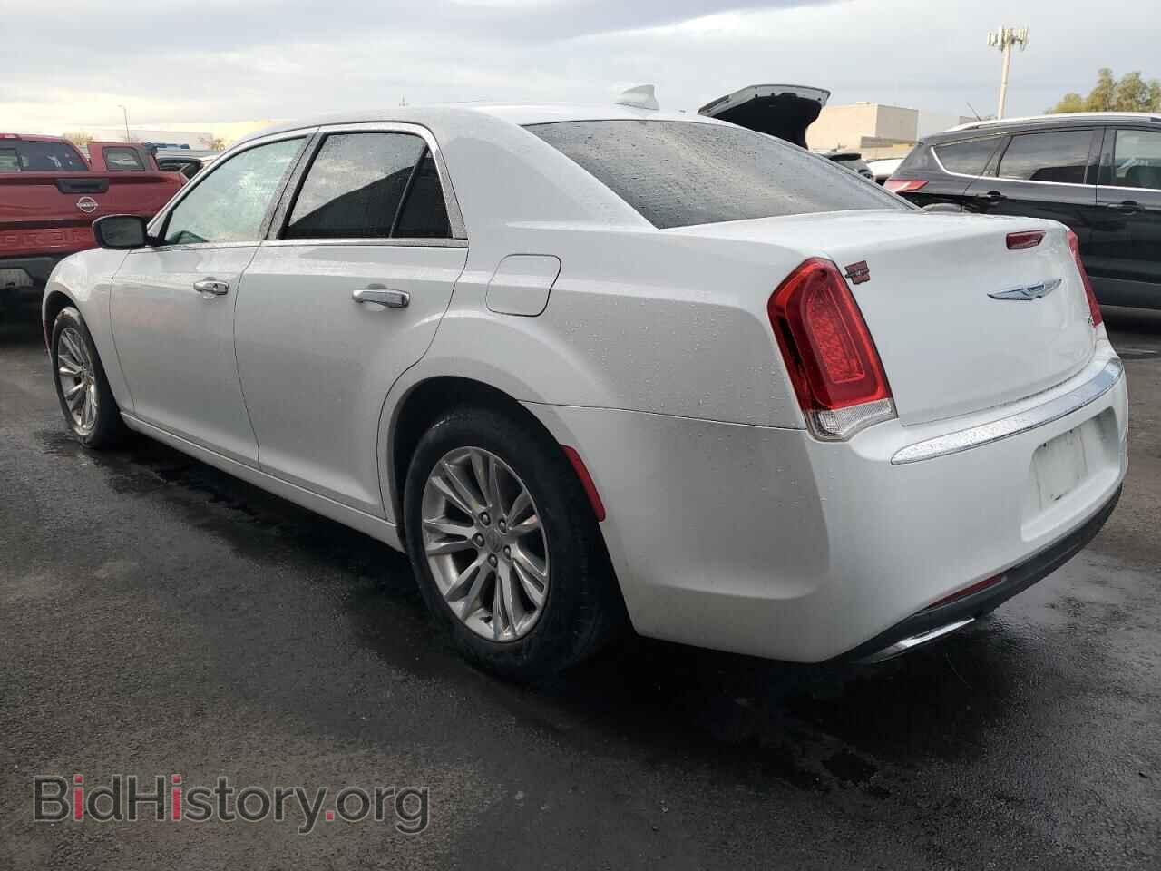 2016 CHRYSLER 300 - VIN: 2C3CCAEGXGH219932 - Фото 2