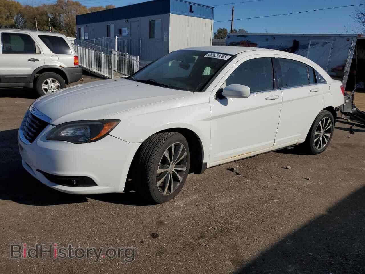 Photo 1C3CCBBG7CN257551 - CHRYSLER 200 2012