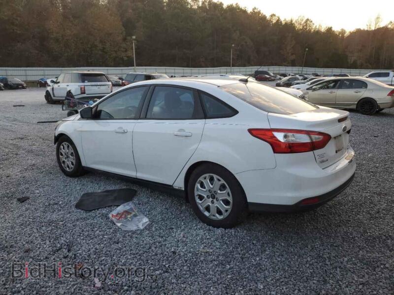 2012 Ford FOCUS (VIN 1FAHP3F2XCL380868) — photo 2 of 12