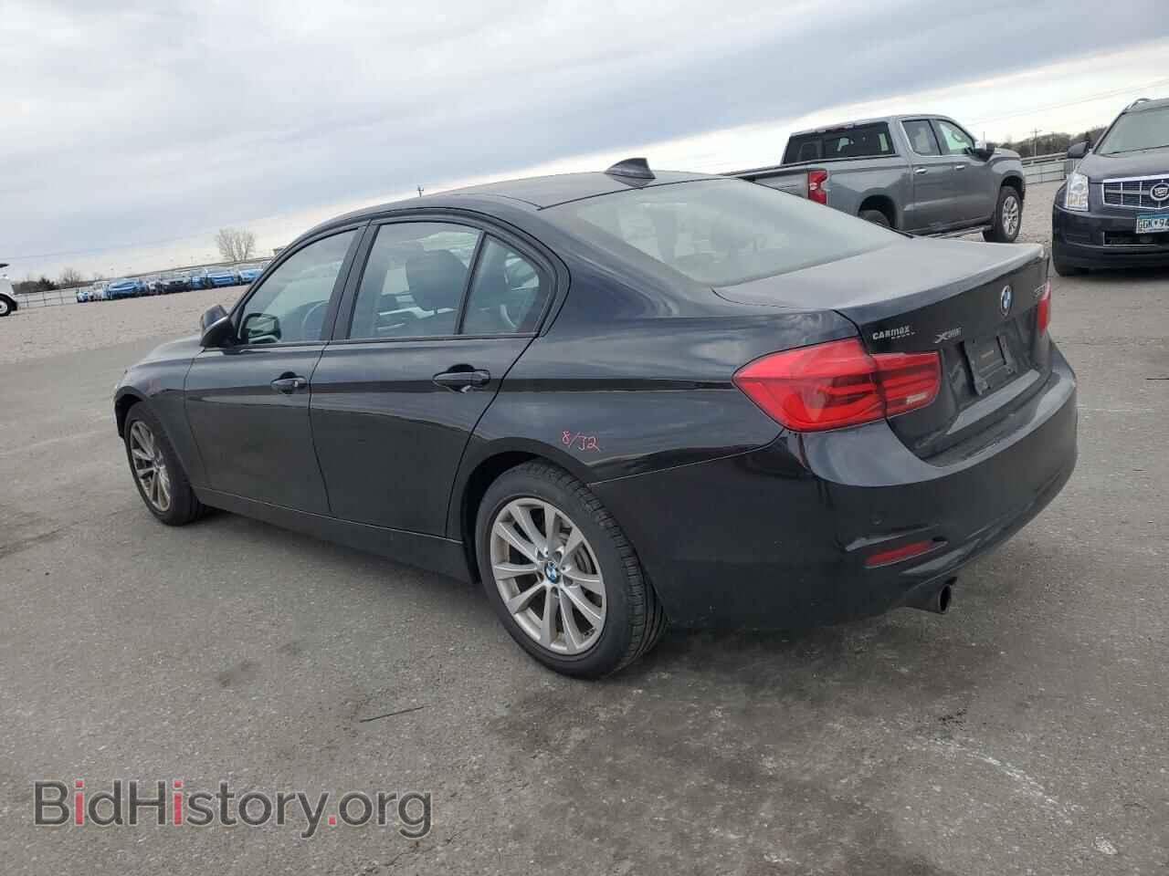 2016 BMW 3 SERIES - VIN: WBA8E5G51GNU19682 - Фото 2