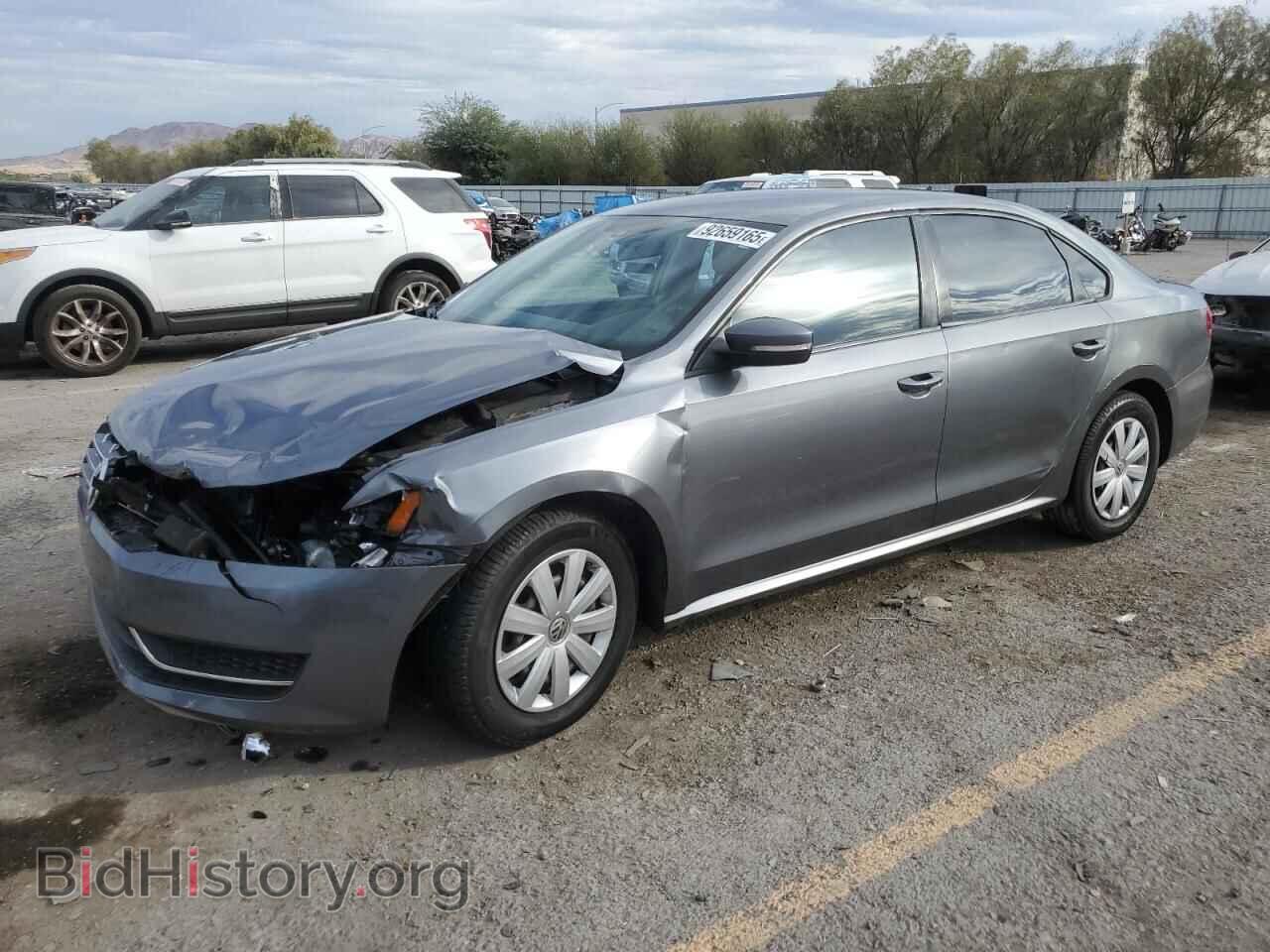 Фотография 1VWAP7A37DC096664 - VOLKSWAGEN PASSAT 2013
