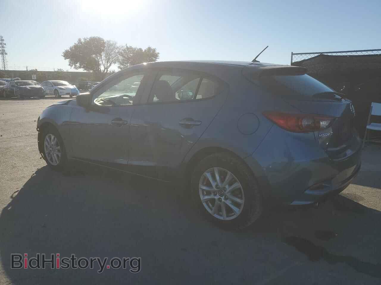 2017 MAZDA 3 - VIN: 3MZBN1K79HM156067 - Фото 2