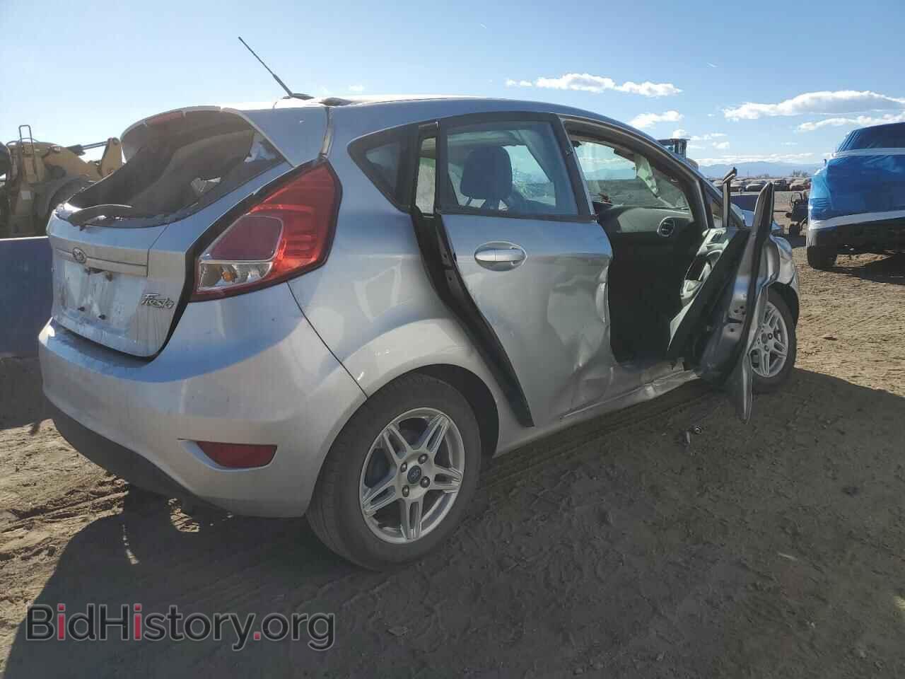 2018 FORD FIESTA - VIN: 3FADP4EJ2JM118755 - Фото 3