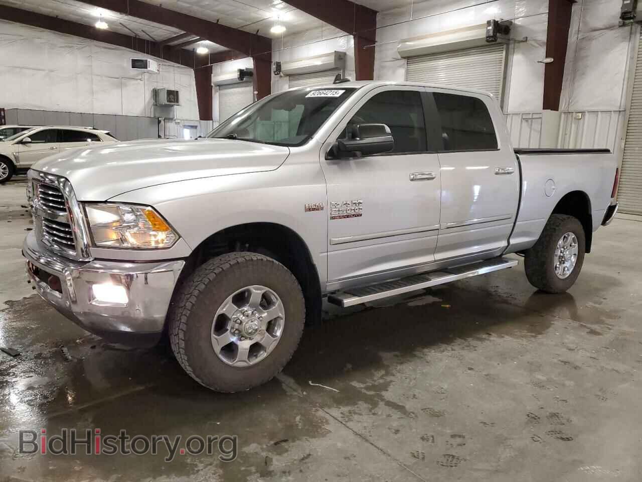 Photo 3C6UR5DJ3HG756671 - RAM All Models 2017