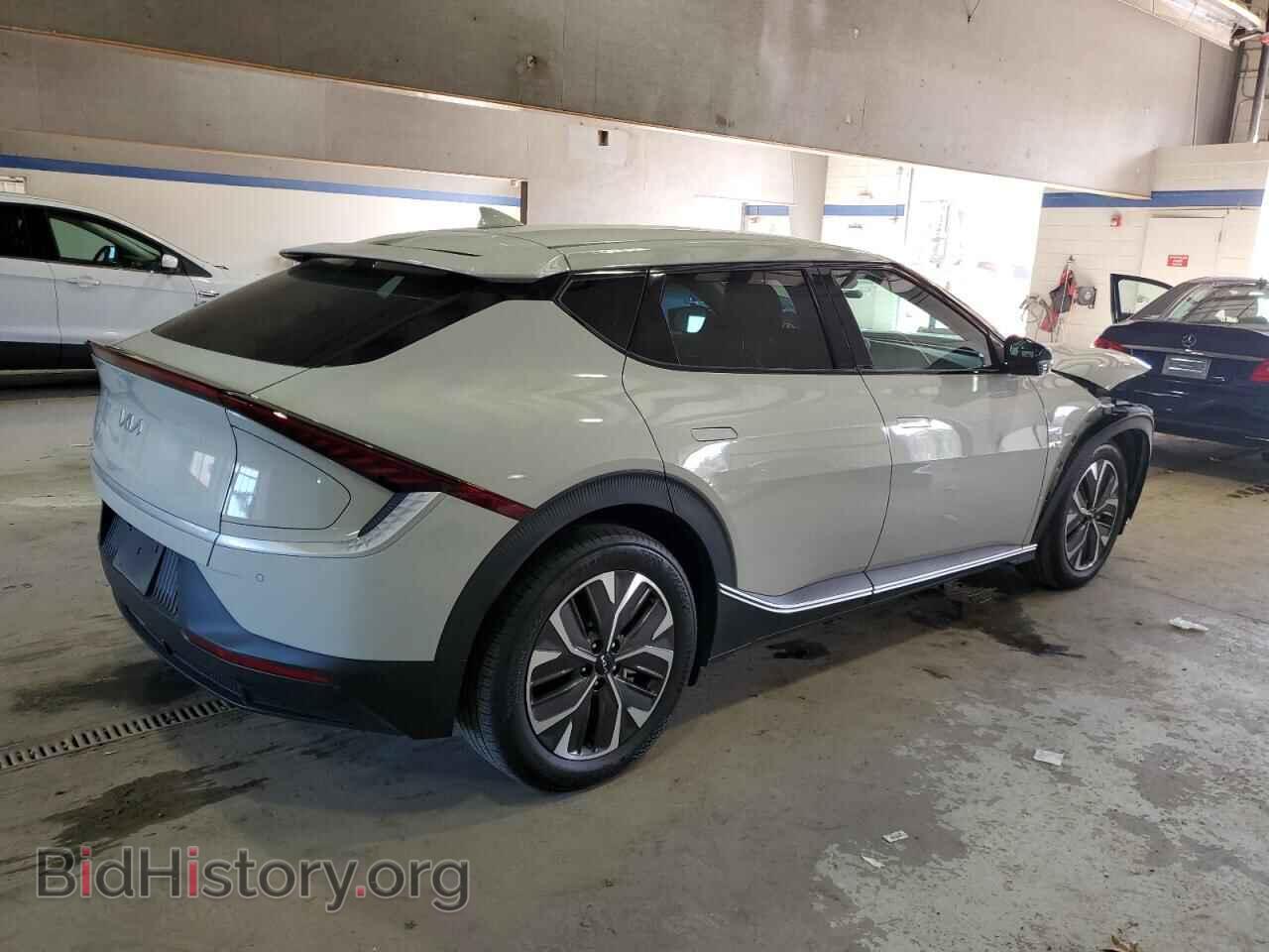 2024 KIA EV6 LIGHT - VIN: KNDC3DLC3R5218256 - Фото 3