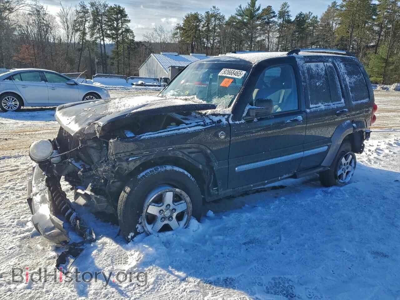 Photo 1J4GL48K86W168536 - JEEP LIBERTY 2006