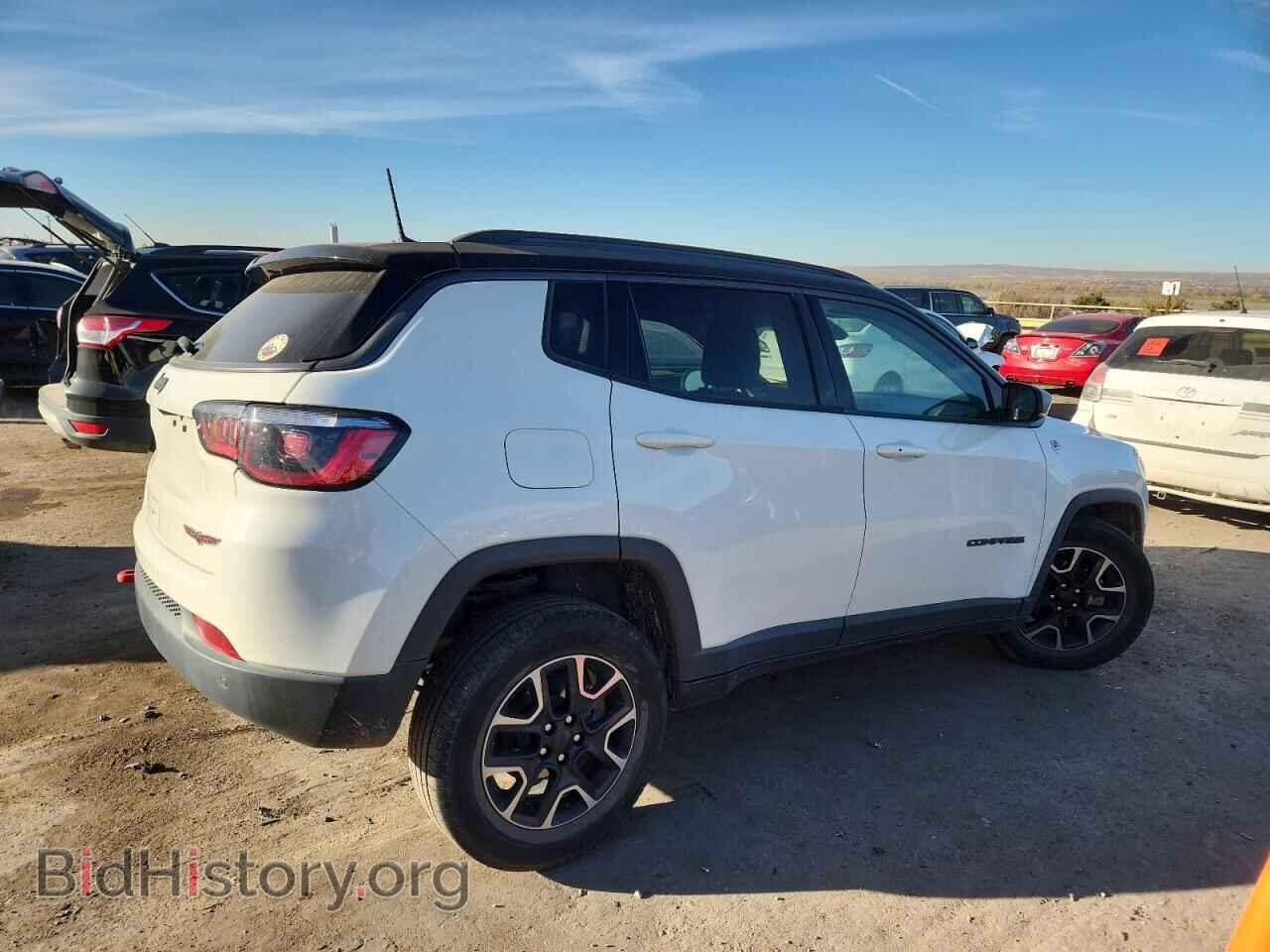 2019 JEEP COMPASS - VIN: 3C4NJDDB0KT597789 - Фото 3