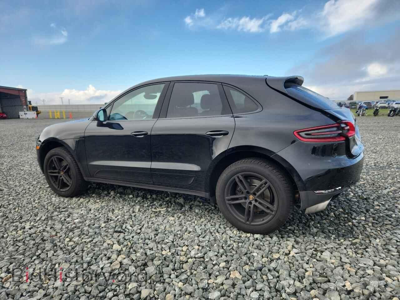 2018 PORSCHE MACAN - VIN: WP1AA2A50JLB05630 - Фото 2