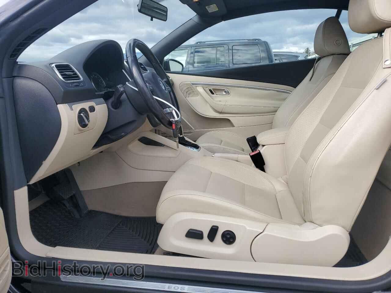 2012 VOLKSWAGEN EOS - VIN: WVWBW7AH6CV011886 - Фото 7