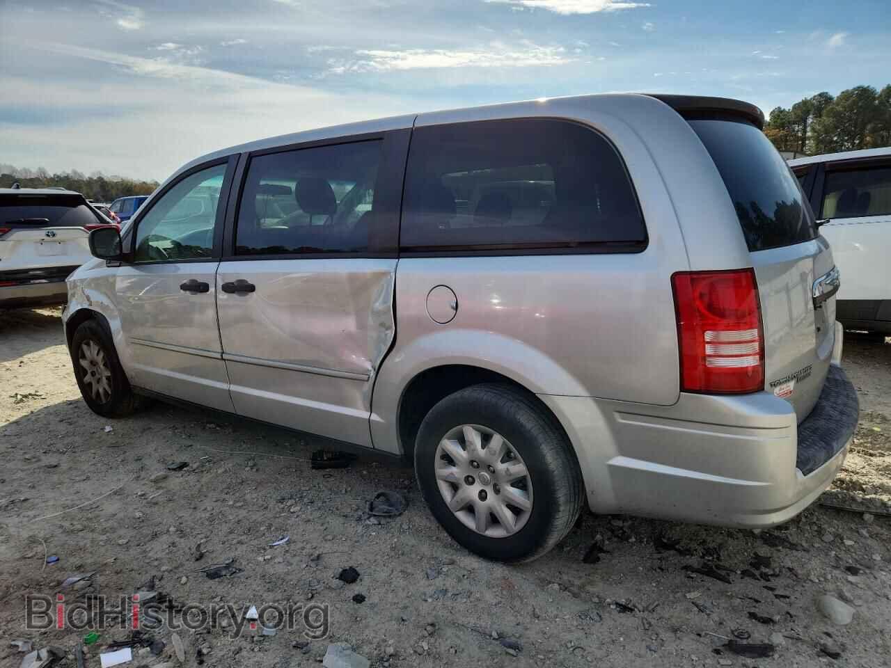 2008 CHRYSLER MINIVAN - VIN: 2A8HR44H28R727571 - Фото 2
