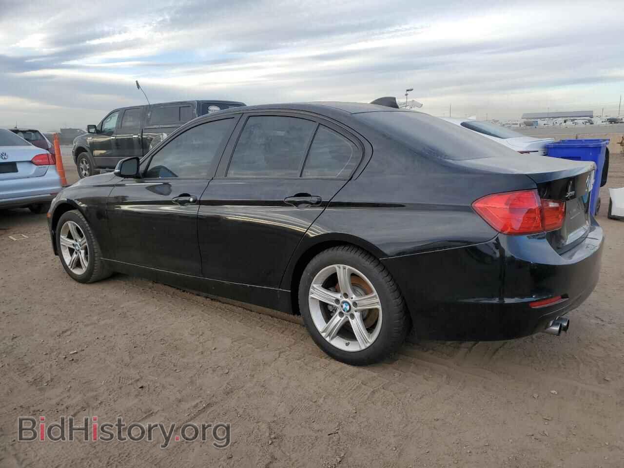 2013 BMW 3 SERIES - VIN: WBA3B3C55DF536121 - Фото 2