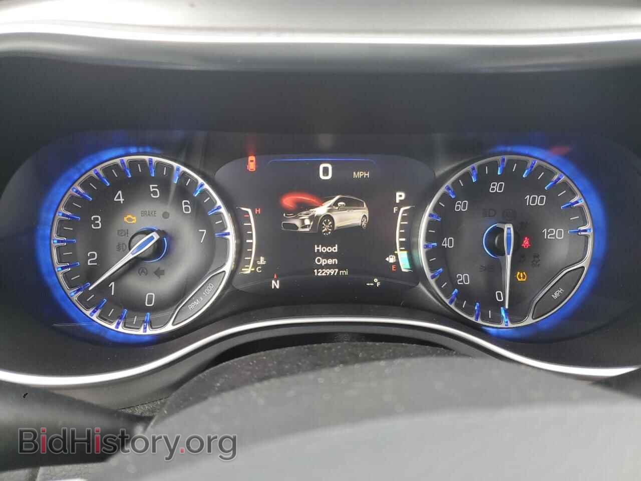2018 CHRYSLER PACIFICA - VIN: 2C4RC1EG5JR307651 - Photo 9