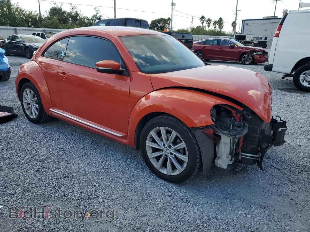 2018 VOLKSWAGEN BEETLE - VIN: 3VWFD7AT2JM700873 - Фото 4