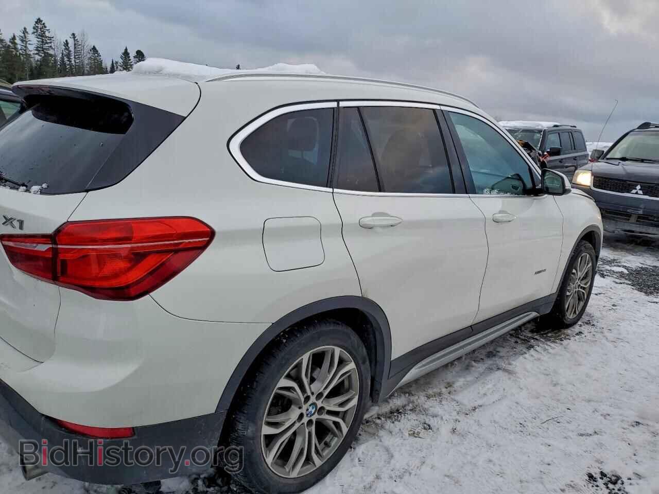 2016 BMW X1 - VIN: WBXHT3C32GP888272 - Фото 3