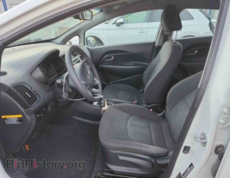 2013 Kia RIO (VIN KNADM4A31D6308588) — фото 7 из 14