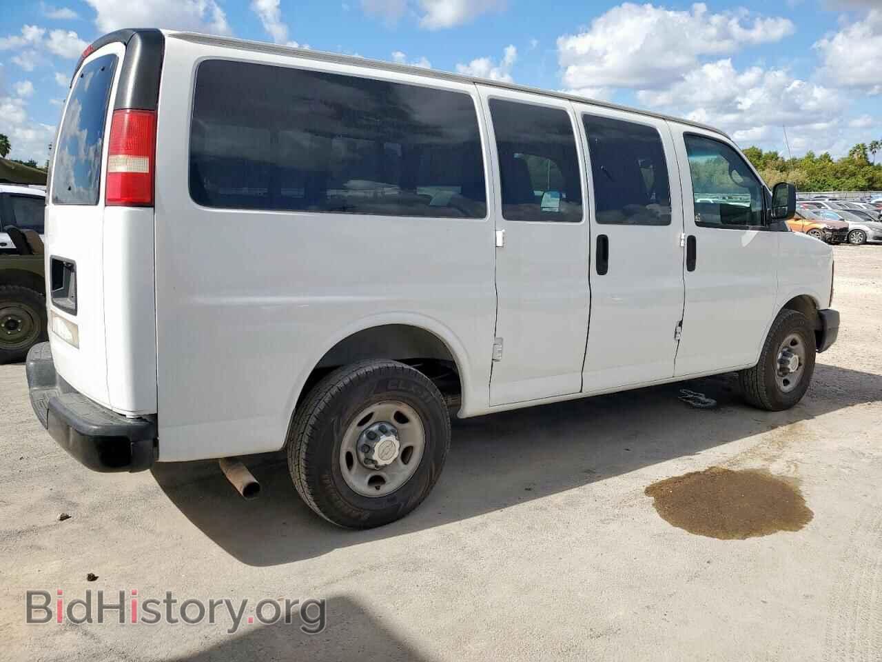 2013 CHEVROLET EXPRESS - VIN: 1GAZGXFA8D1107348 - Фото 3