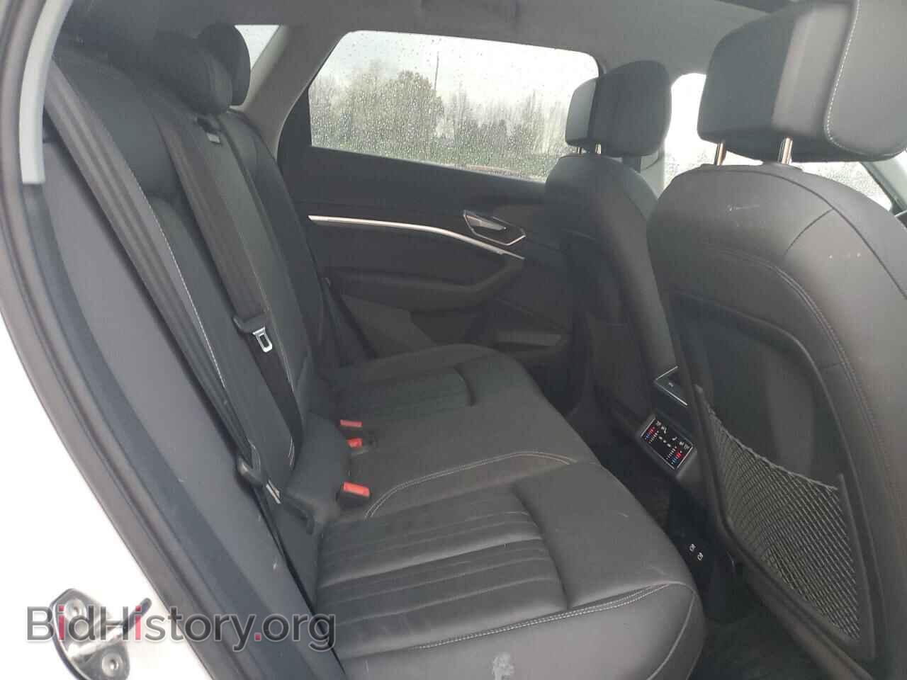 2021 AUDI E-TRON - VIN: WA1AAAGE8MB010630 - Photo 11