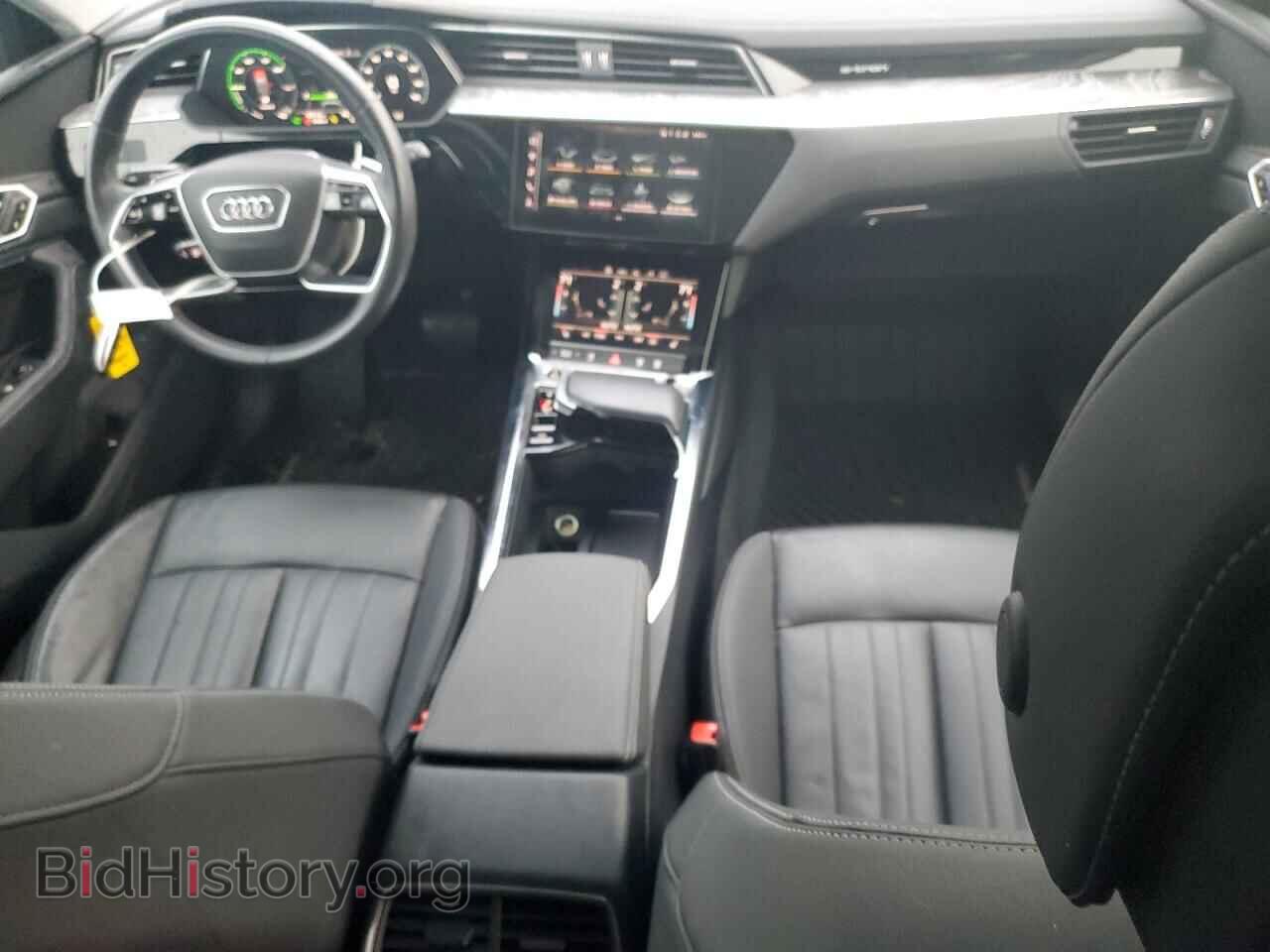 2021 AUDI E-TRON - VIN: WA1AAAGE8MB010630 - Photo 8