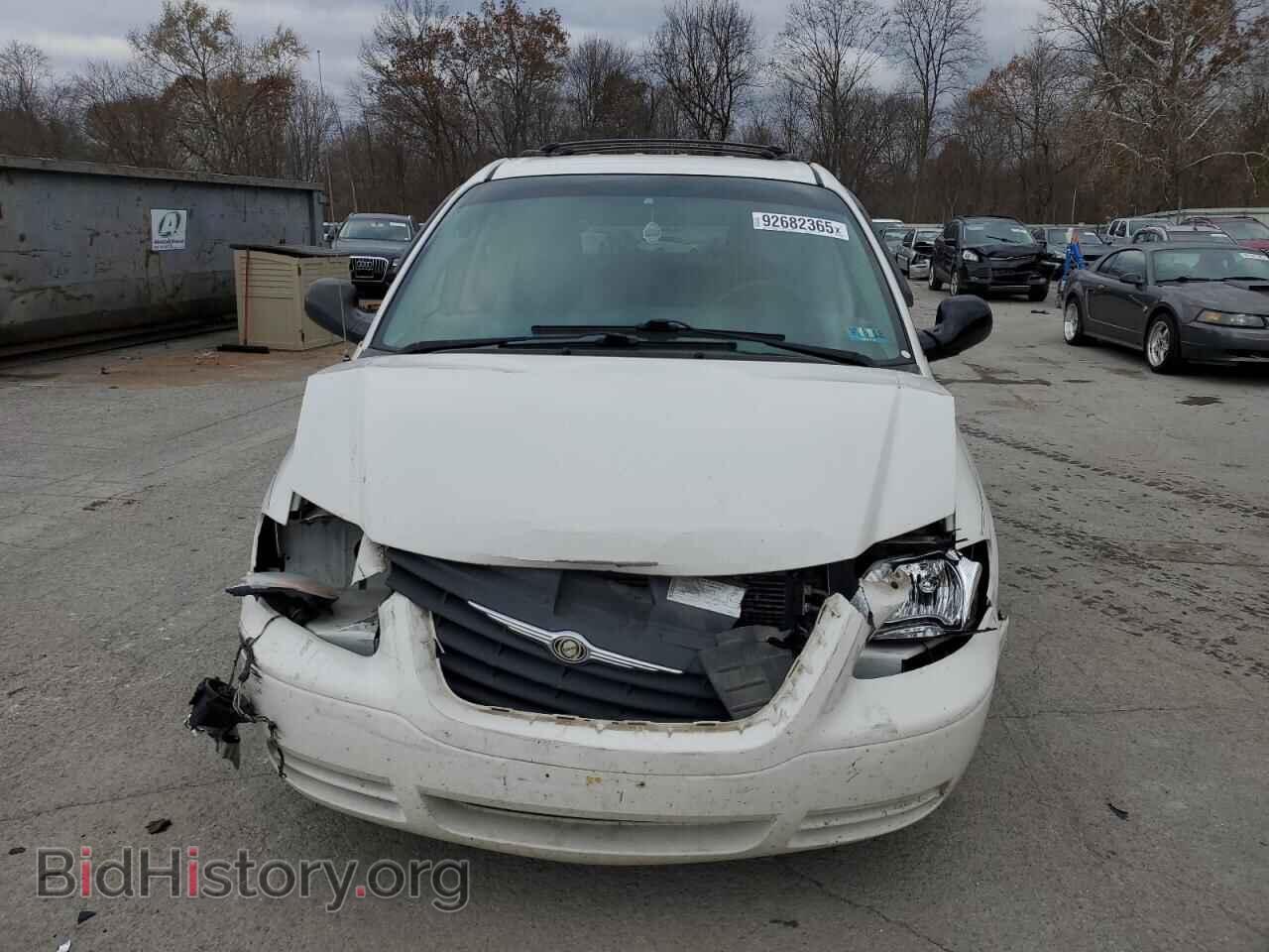 2006 CHRYSLER MINIVAN - VIN: 1A4GP45R76B611126 - Photo 5