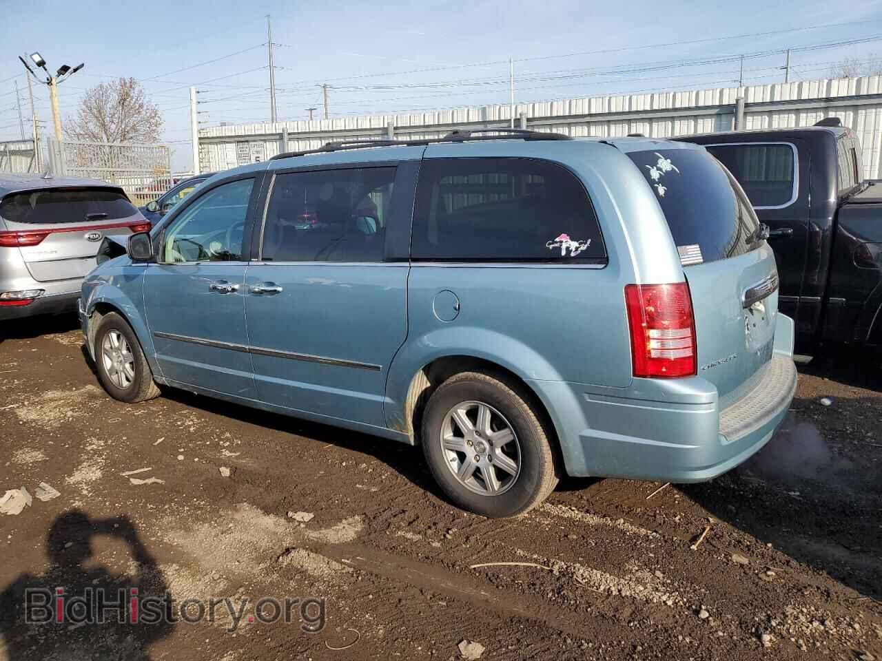 2010 CHRYSLER MINIVAN - VIN: 2A4RR8D15AR377021 - Photo 2