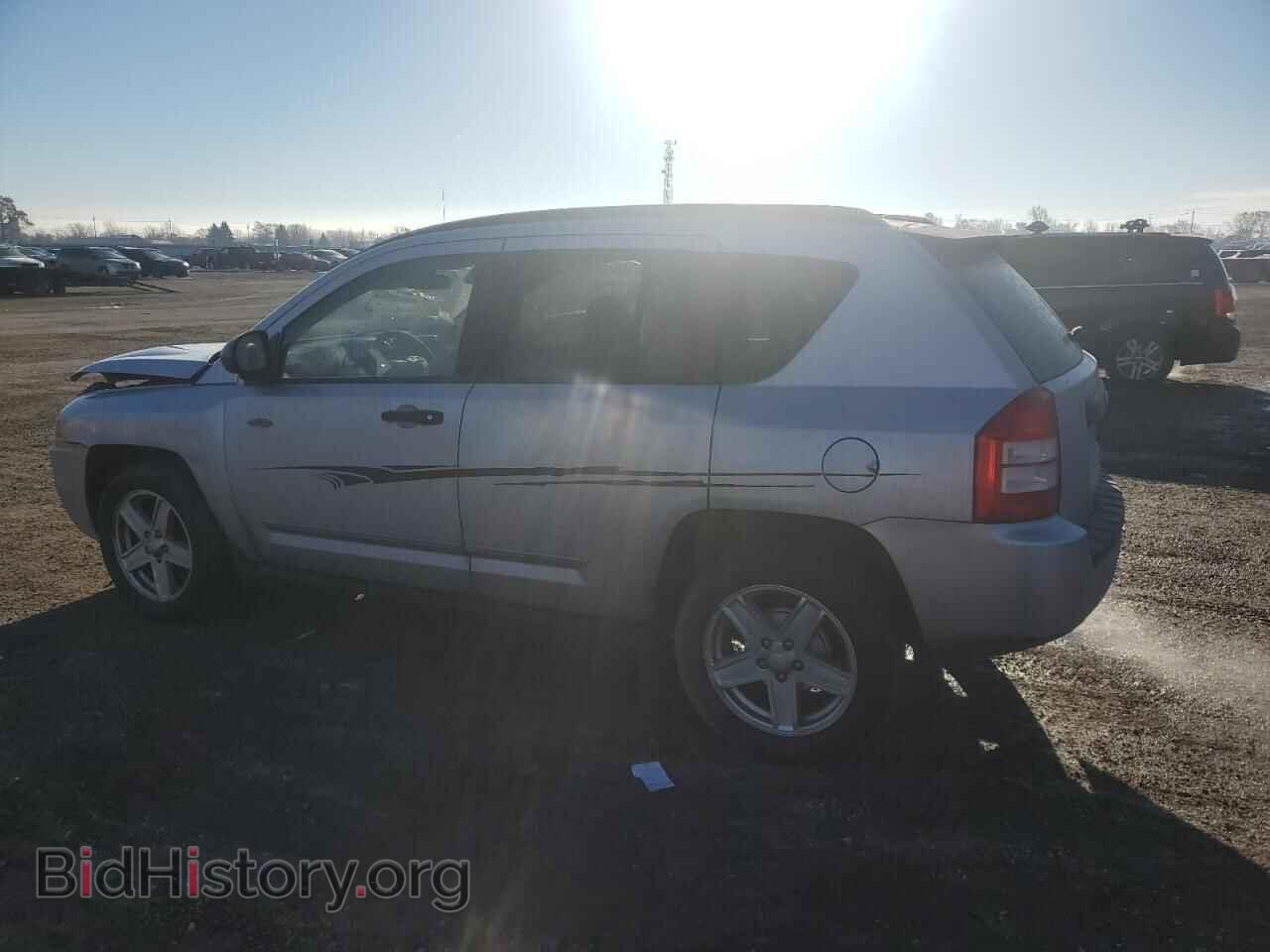 2009 JEEP COMPASS - VIN: 1J4FT47B69D110244 - Фото 2