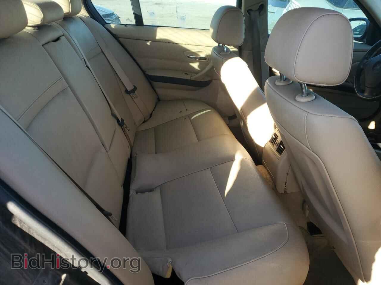 2010 BMW 3 SERIES - VIN: WBAPH7G59ANM51379 - Фото 10