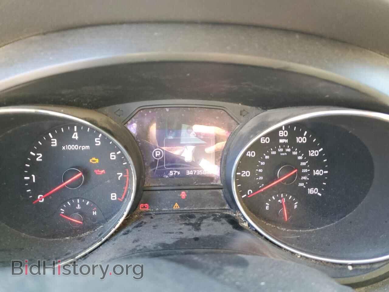 2016 KIA All Models - VIN: KNDMB5C11G6215875 - Фото 9