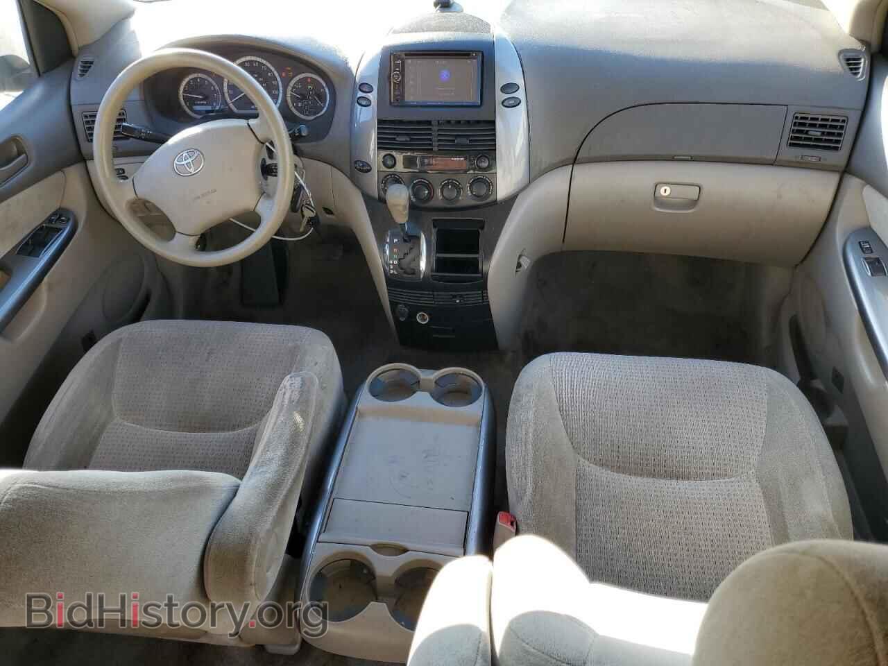 2010 TOYOTA All Models - VIN: 5TDKK4CC7AS337375 - Фото 8