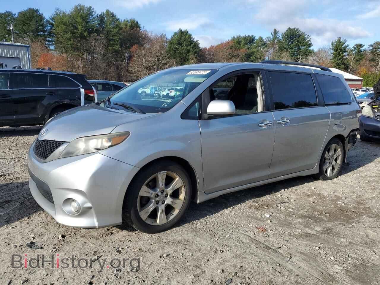 Photo 5TDXK3DC8DS290571 - TOYOTA SIENNA 2013