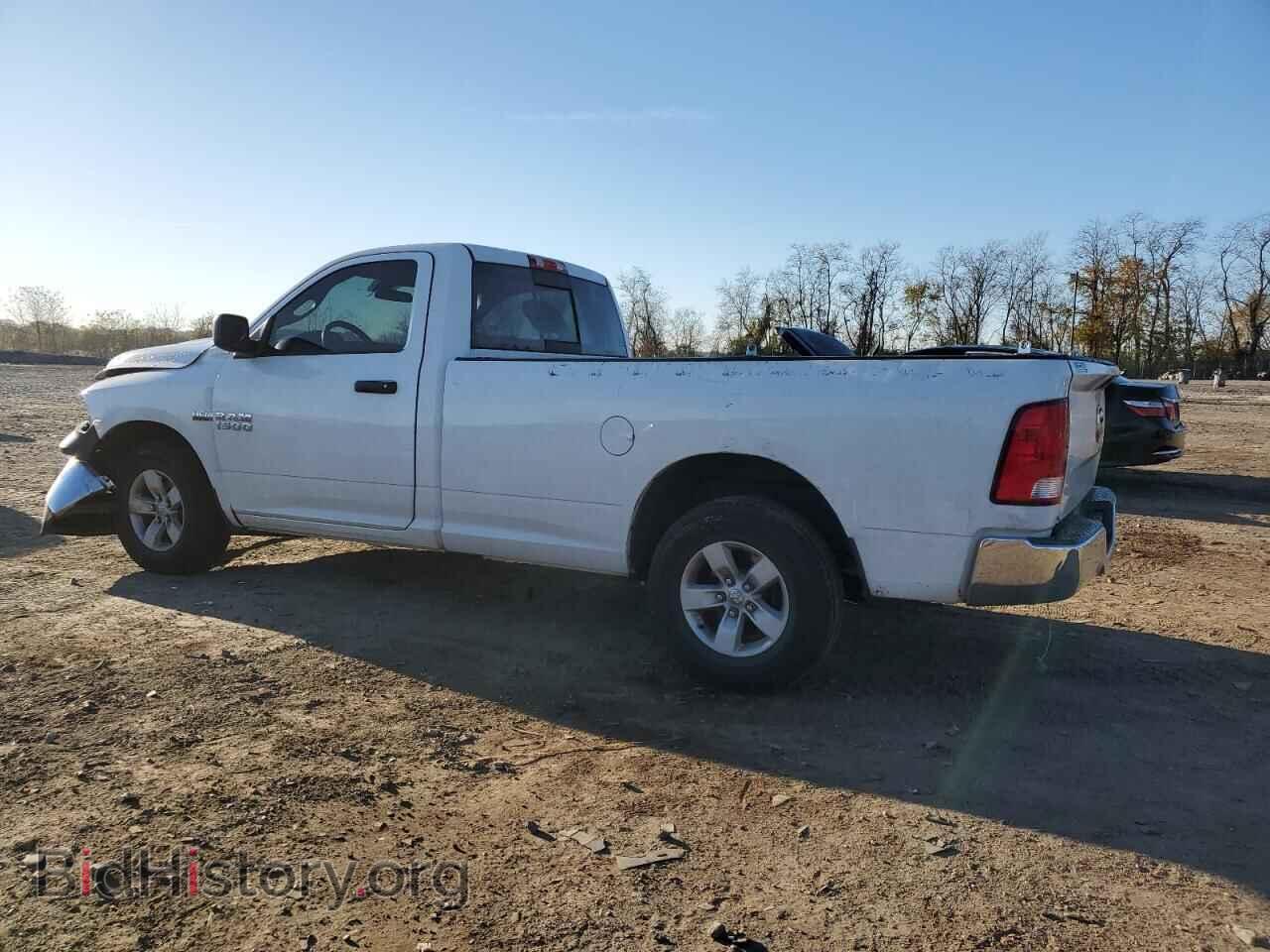 2018 RAM 1500 - VIN: 3C6JR6DTXJG129532 - Фото 2
