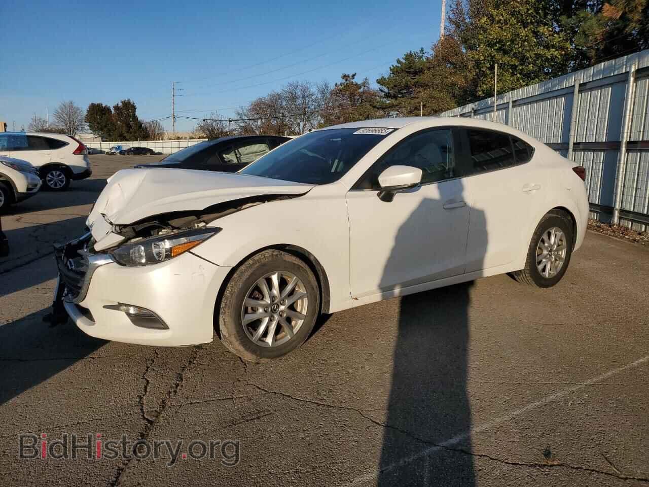 Фотография 3MZBN1U71HM103330 - MAZDA 3 2017