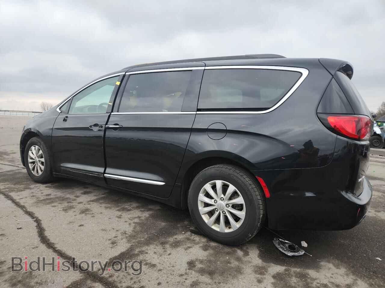 2017 CHRYSLER PACIFICA - VIN: 2C4RC1BG4HR711684 - Фото 2