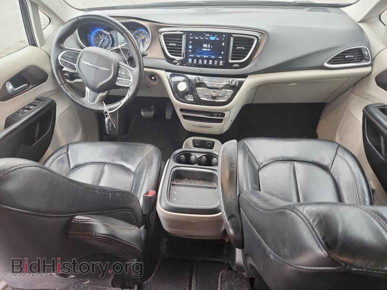 2017 CHRYSLER PACIFICA - VIN: 2C4RC1BG4HR711684 - Фото 8
