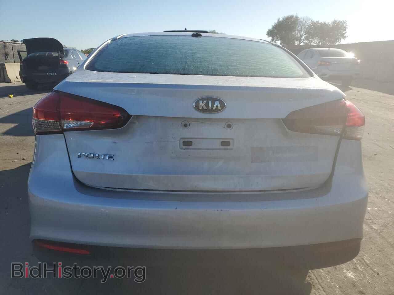 2017 KIA FORTE - VIN: 3KPFK4A71HE117399 - Фото 6