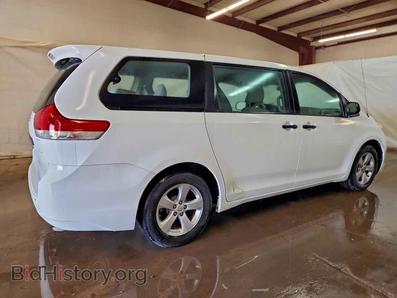 2013 TOYOTA All Models - VIN: 5TDZK3DC5DS355692 - Фото 3