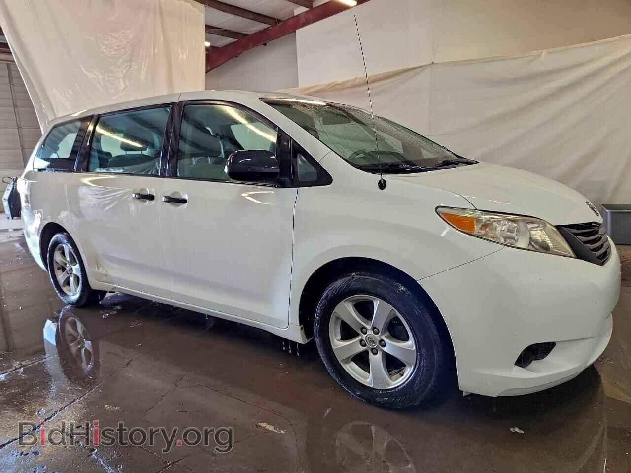 2013 TOYOTA All Models - VIN: 5TDZK3DC5DS355692 - Фото 4